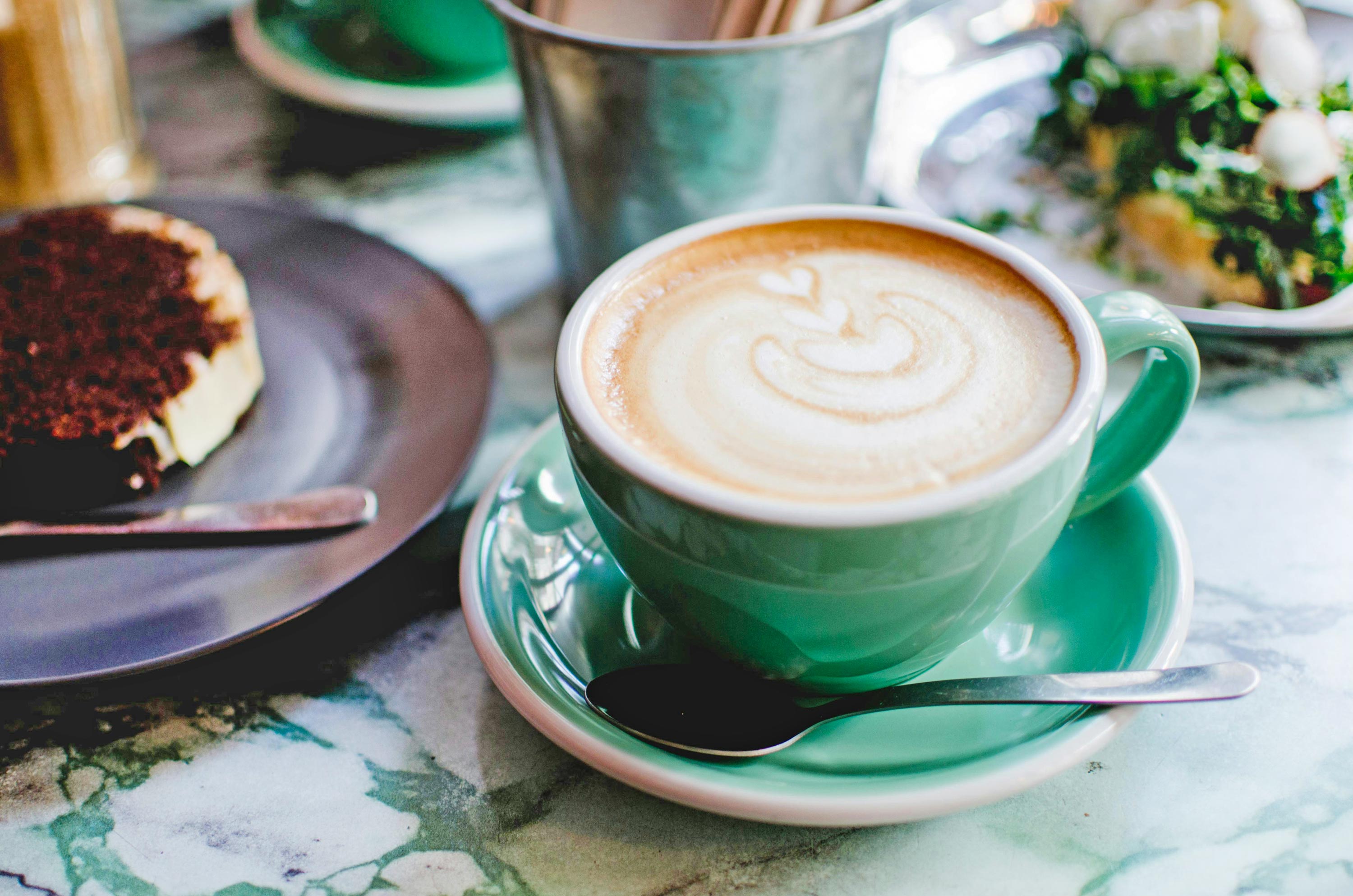 Frutiger_Hoffmatte_Kaffee_web.jpg Frutiger_Hoffmatte_Kaffee_web